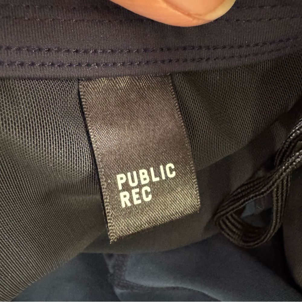 Public Rec Flex Shorts Mens 42 Navy Blue Athletic 5” Drawstring - Picture 4 of 11